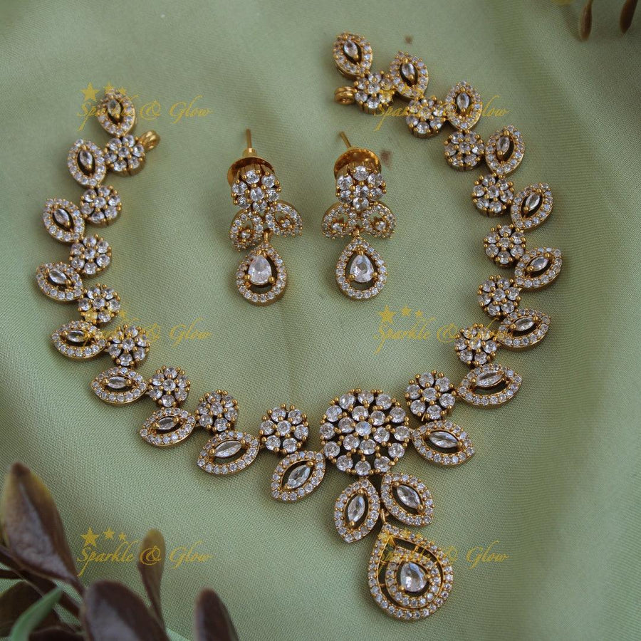 Stunning floral and leaflet design AD short necklace - Sparkle and Glow