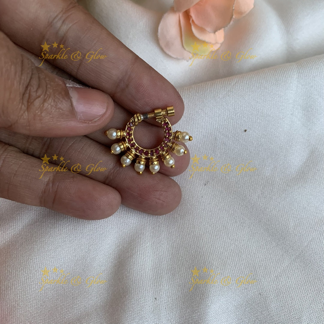 Gold AD Screw type nosepin with pearls