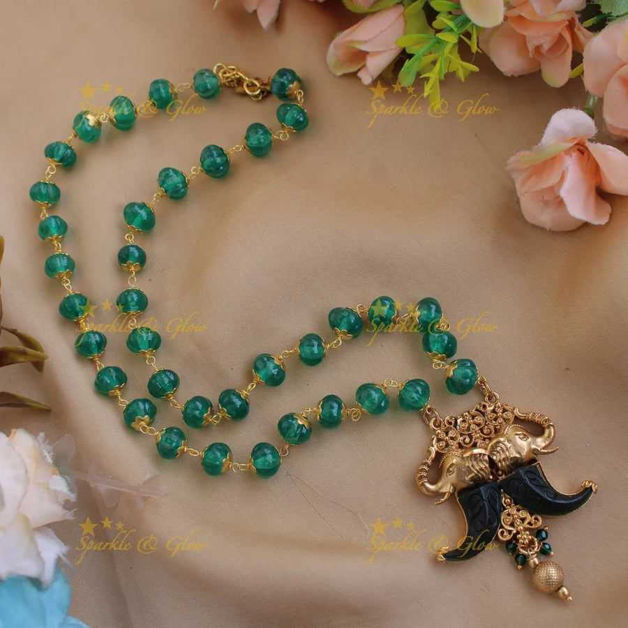 Stunning Elephant carved double Puliguru pendent with green beads chain - Sparkle and Glow