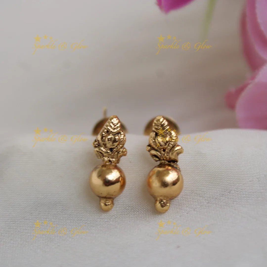 Stunning Flower design Multi purpose Thread choker with removable pendant with ruby and emerald stones - Sparkle and Glow