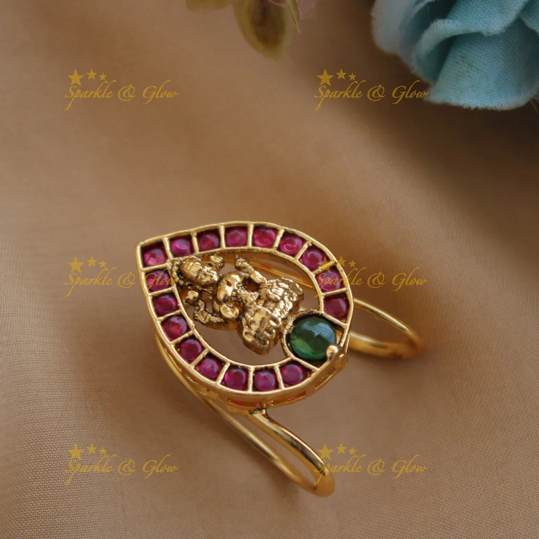 Beautiful Lakshmi carved leaf design finger ring , with kemp green stones - Sparkle and Glow