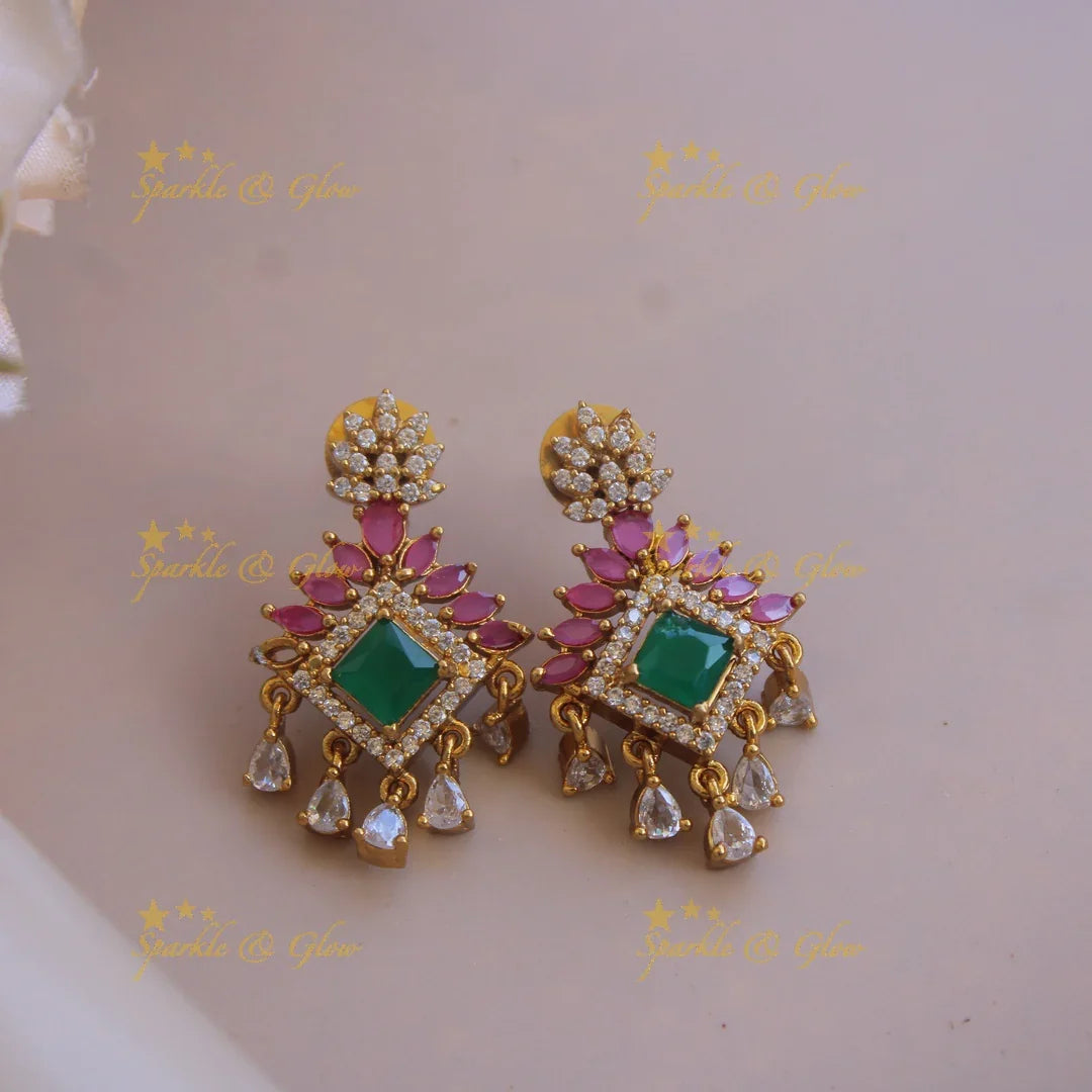 Premium matte stunning diamond shaped pendent ad necklace - Sparkle and Glow