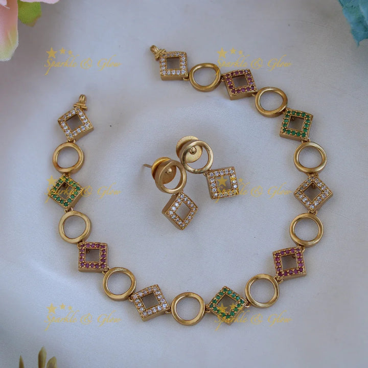 Premium matte stunning circle and diamond shaped ad necklace - Sparkle and Glow