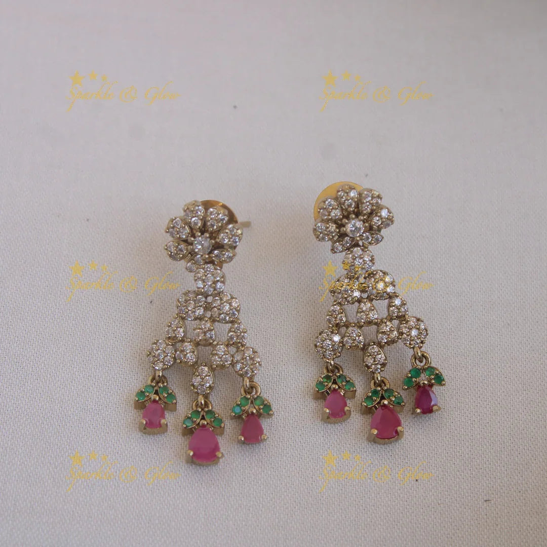 Premium matte gorgeous floral and leaflet ad necklace - Sparkle and Glow