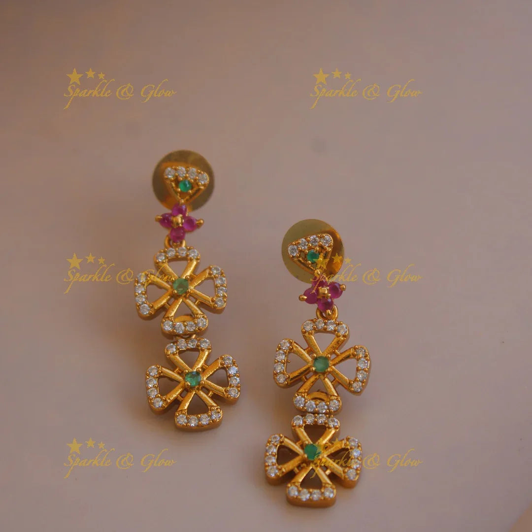 Premium matte gorgeous snowflake ad necklace - Sparkle and Glow