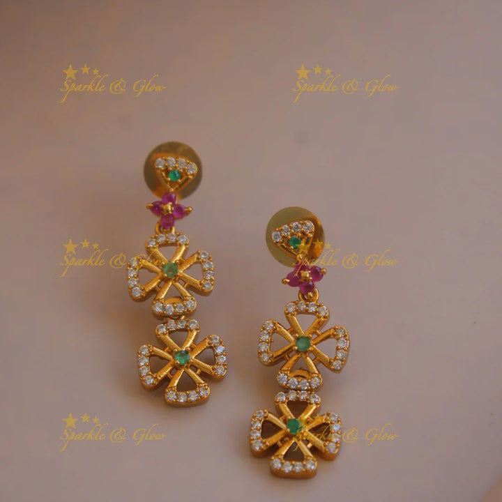 Premium matte gorgeous snowflake ad necklace - Sparkle and Glow