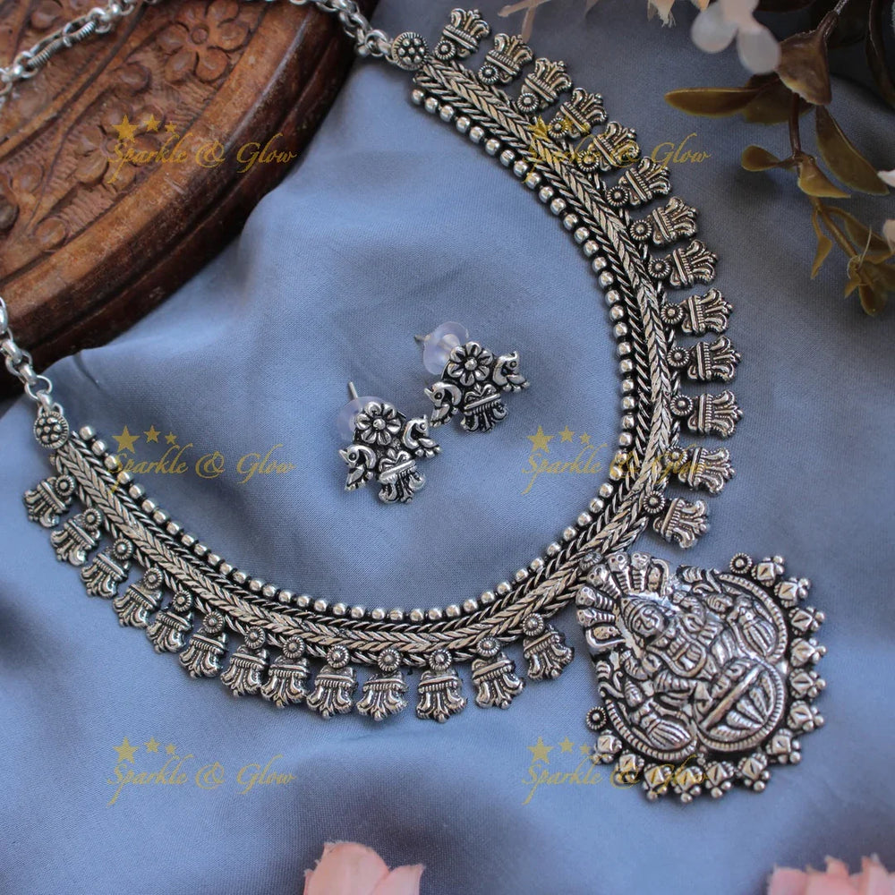 Stunning Kohlapuri oxidised Naga pendant silver short necklace with silver beads - Sparkle and Glow