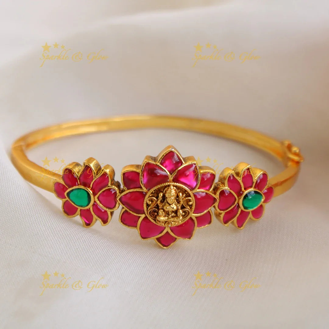 Elegant Lakshmi floral jadau bracelet - Sparkle and Glow