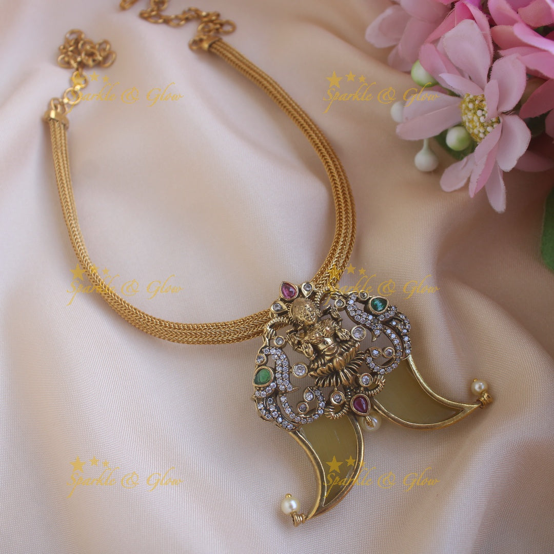 Traditional Idol Lakshmi Peacock Carved Puliguru Pendant choker