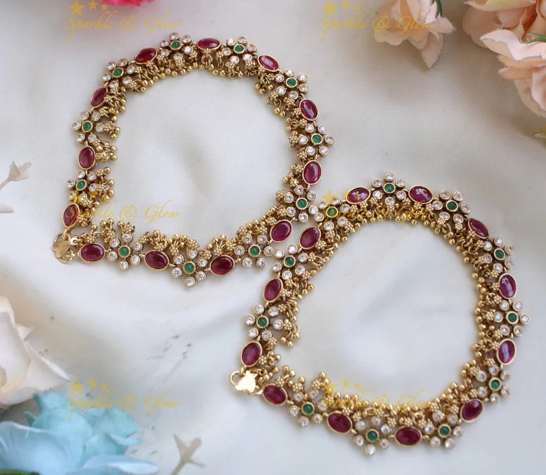 Stunning Floral Kemp Guttapusalu Anklet - Sparkle and Glow