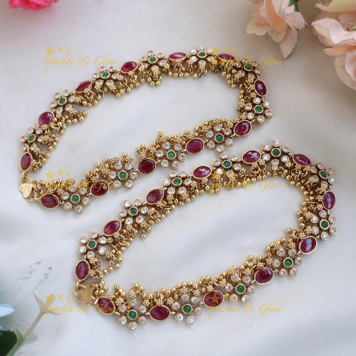 Stunning Floral Kemp Guttapusalu Anklet - Sparkle and Glow