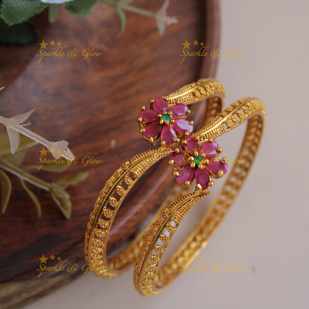 Exclusive Floral design bangle with ruby and emerald a pair, 2.4
