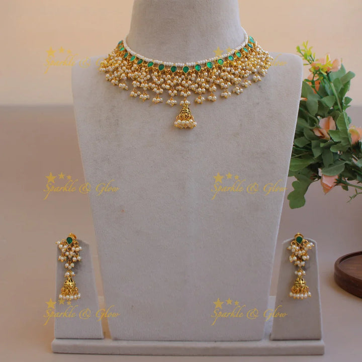 Stunning pearl and green kundan gutta pusalu short necklace - Sparkle and Glow