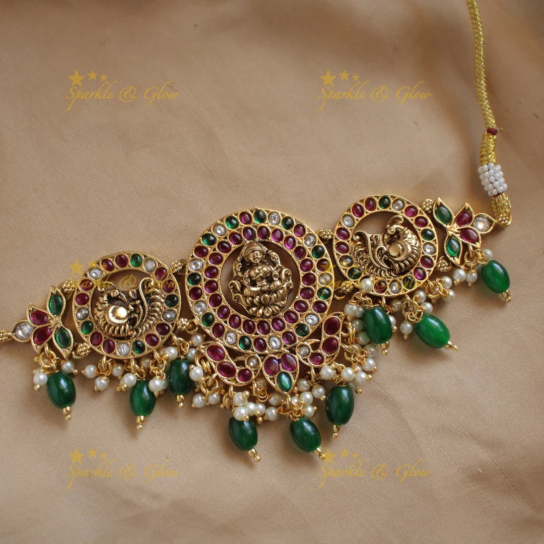 Elegant Lakshmi peacock kemp stone choker with pearls and green beads - Sparkle and Glow