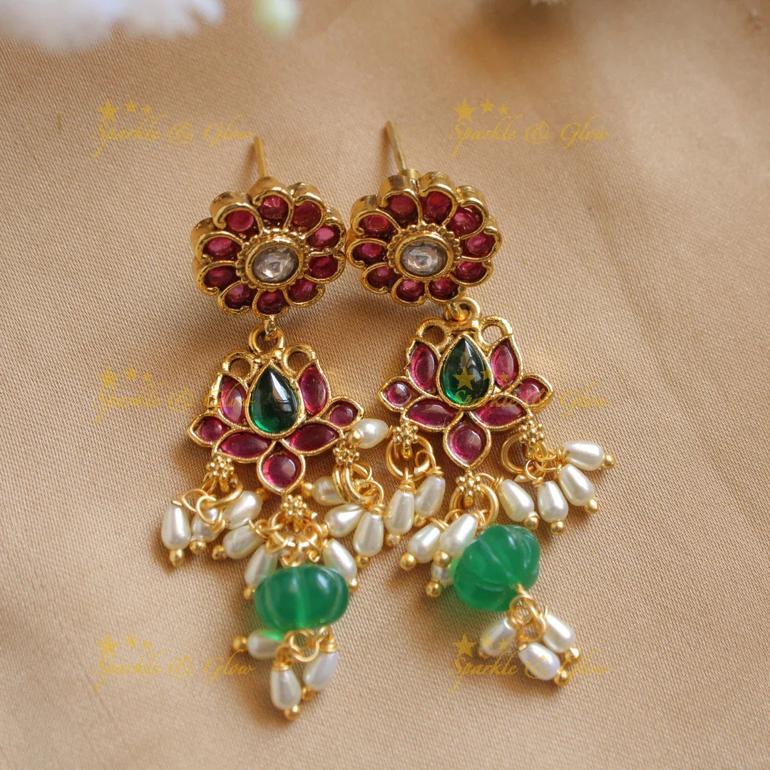 Stunning Lotus floral kemp stone choker with rice pearls and green beads - Sparkle and Glow