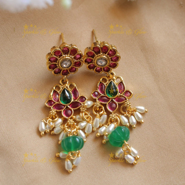 Stunning Lotus floral kemp stone choker with rice pearls and green beads - Sparkle and Glow