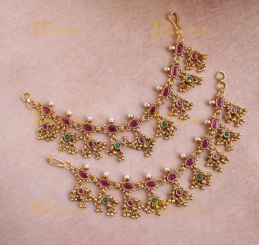 Gold Alike Kemp earchain with Gold Droppings - Sparkle and Glow