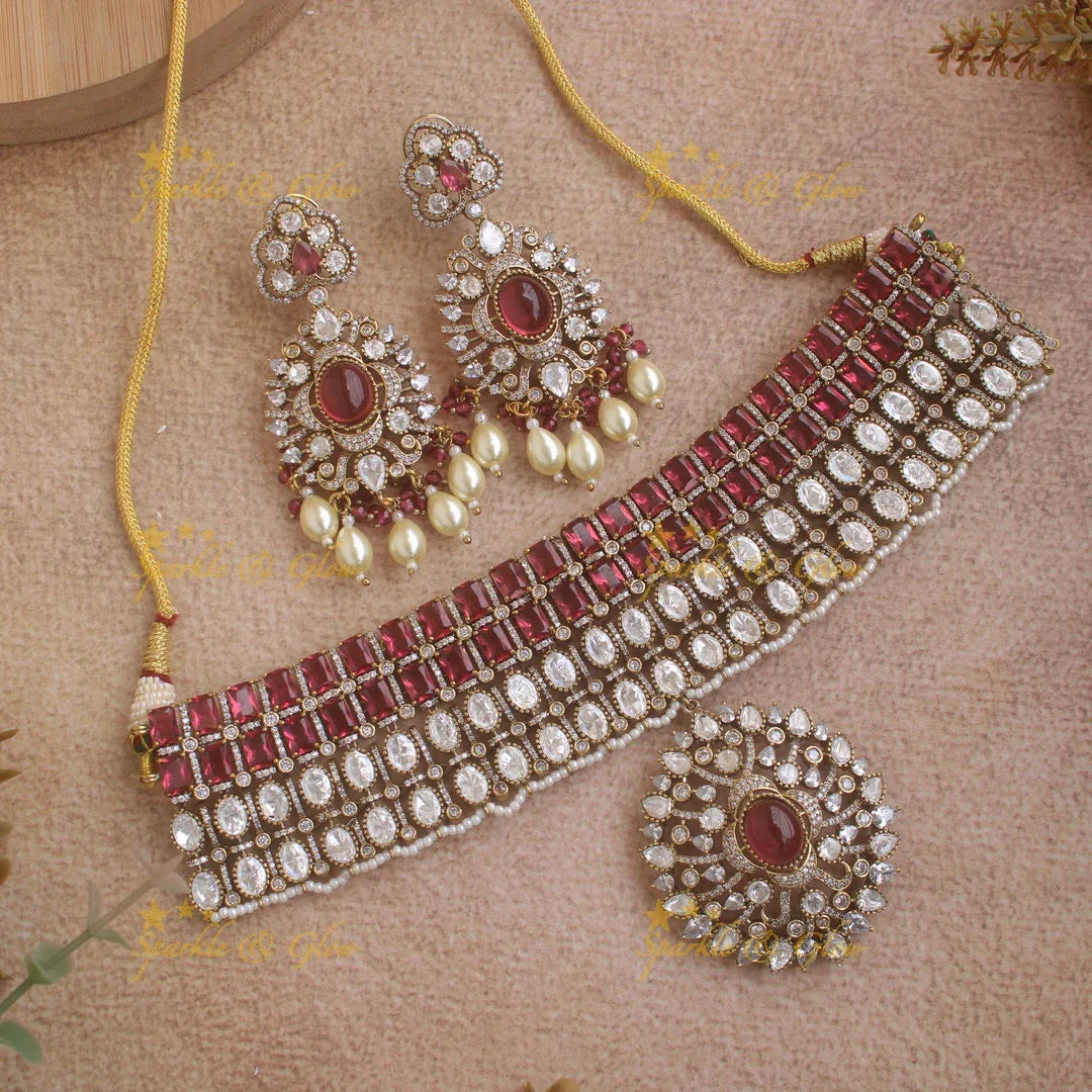 Elegant Floral pendant victorian AD choker - green - Sparkle and Glow