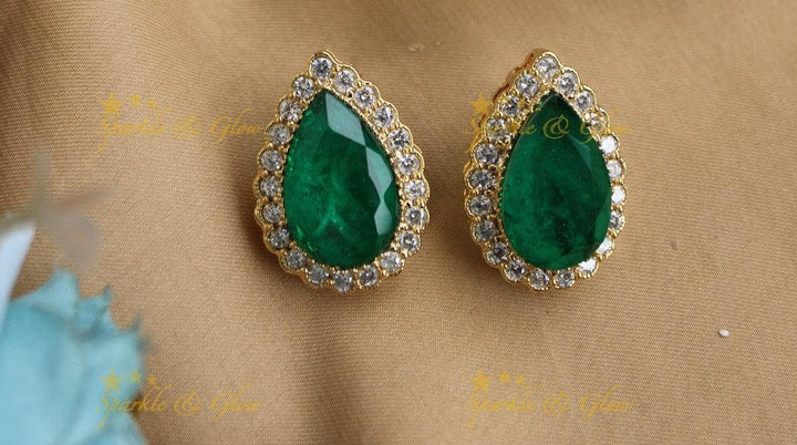 Stunning Leaf Oval design Pearl layered Victorian Kundan Choker- Green - Sparkle and Glow