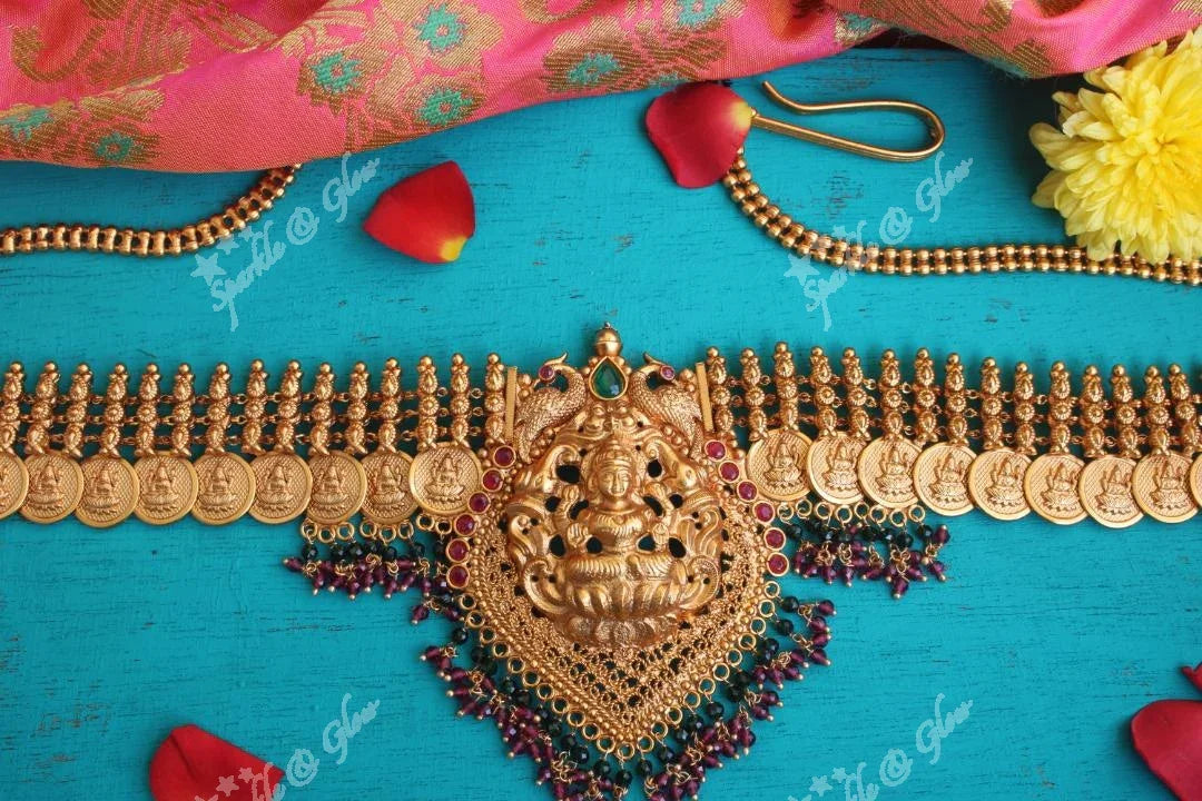 Premium qualty matte nagas hipbelt with ruby green bead drops - Sparkle and Glow