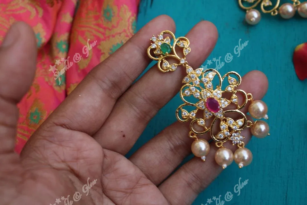 Ad stones pendent pearl chain with earrings - Sparkle and Glow