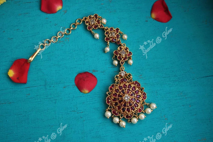 Kemp stones non idol single line maang tikka - Multi - Sparkle and Glow