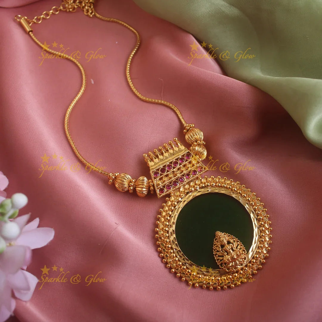 Sparkling Idol Lakshmi Emerald pendant necklace - Sparkle and Glow