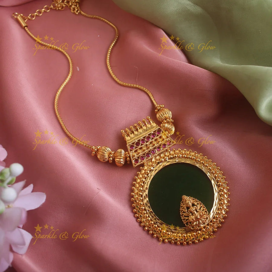 Sparkling Idol Lakshmi Emerald pendant necklace - Sparkle and Glow