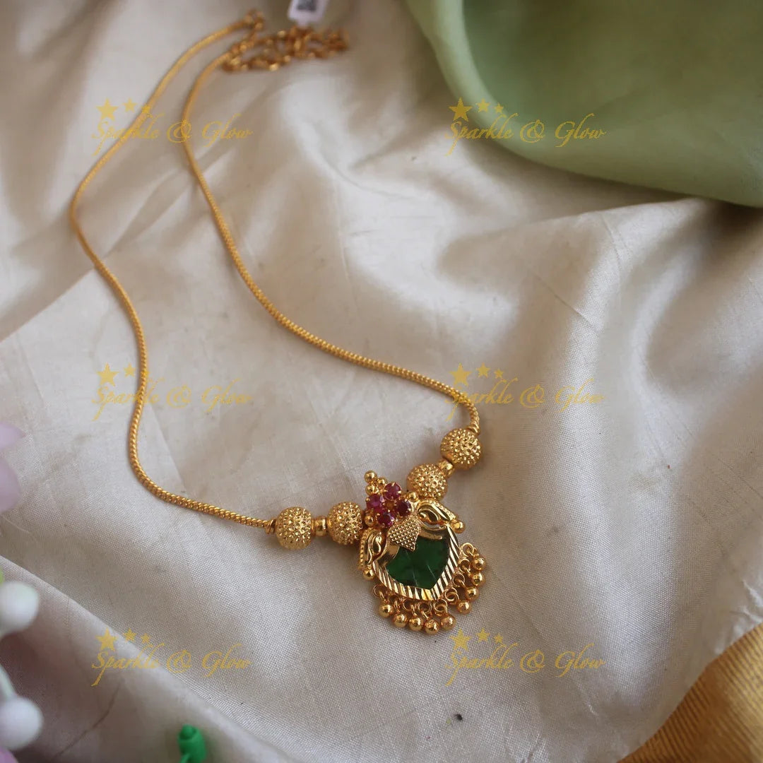 Beautiful Palaka Leaf design Emerald pendant necklace - Sparkle and Glow
