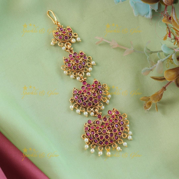 Elegant Half Moon single line Kemp Maangtikka with pearl beads-Rubygreen - Sparkle and Glow