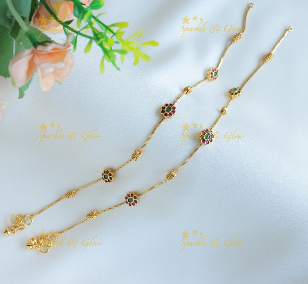 Elegant Kemp flower design Anklet - Sparkle and Glow