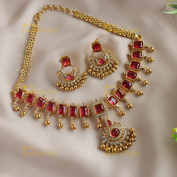 Gorgeous Floral design rectangle stone short necklace with gold beads - Sparkle and Glow