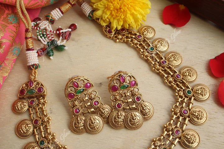 Gold look alike elegent coin necklace - Sparkle and Glow