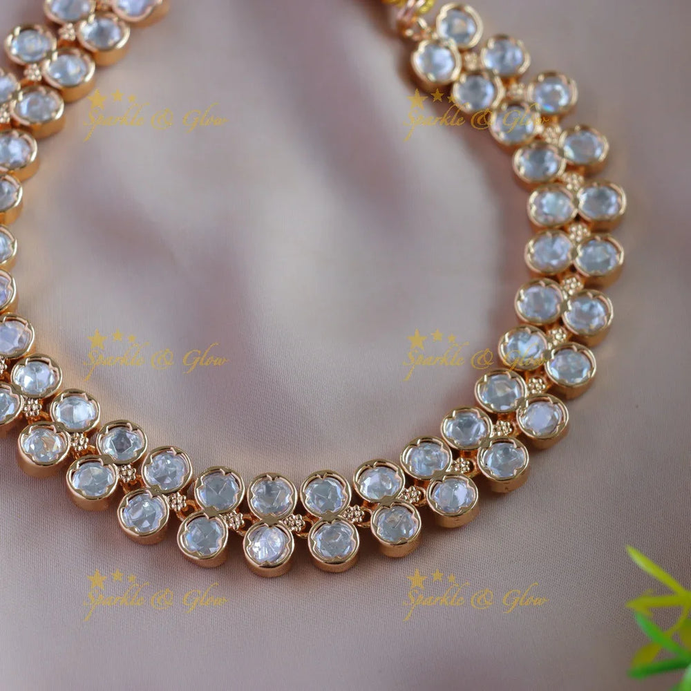 Gracious Dot design Victorian AD floral Short necklace - Sparkle and Glow