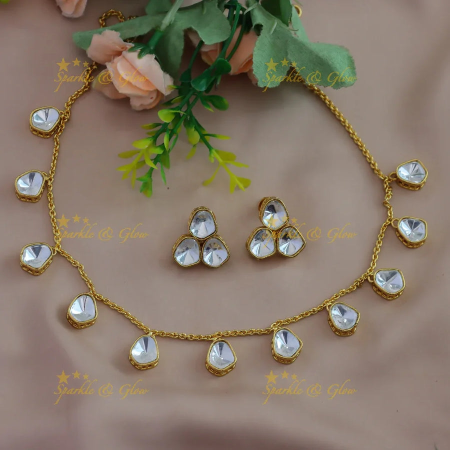 Beautiful Victorian AD Kundan waterdrop short necklace - Sparkle and Glow