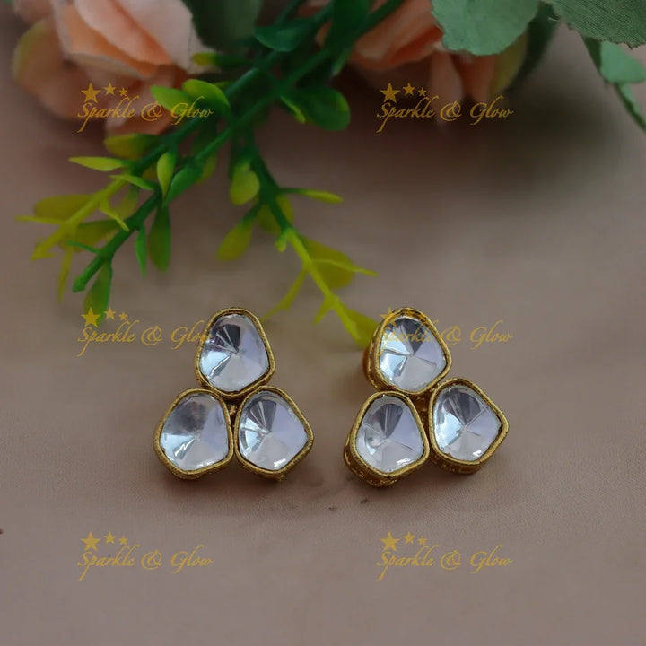 Beautiful Victorian AD Kundan waterdrop short necklace - Sparkle and Glow