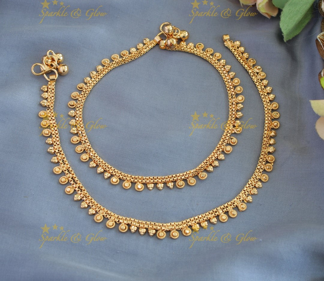 Elegant bindi design gold alike Anklet