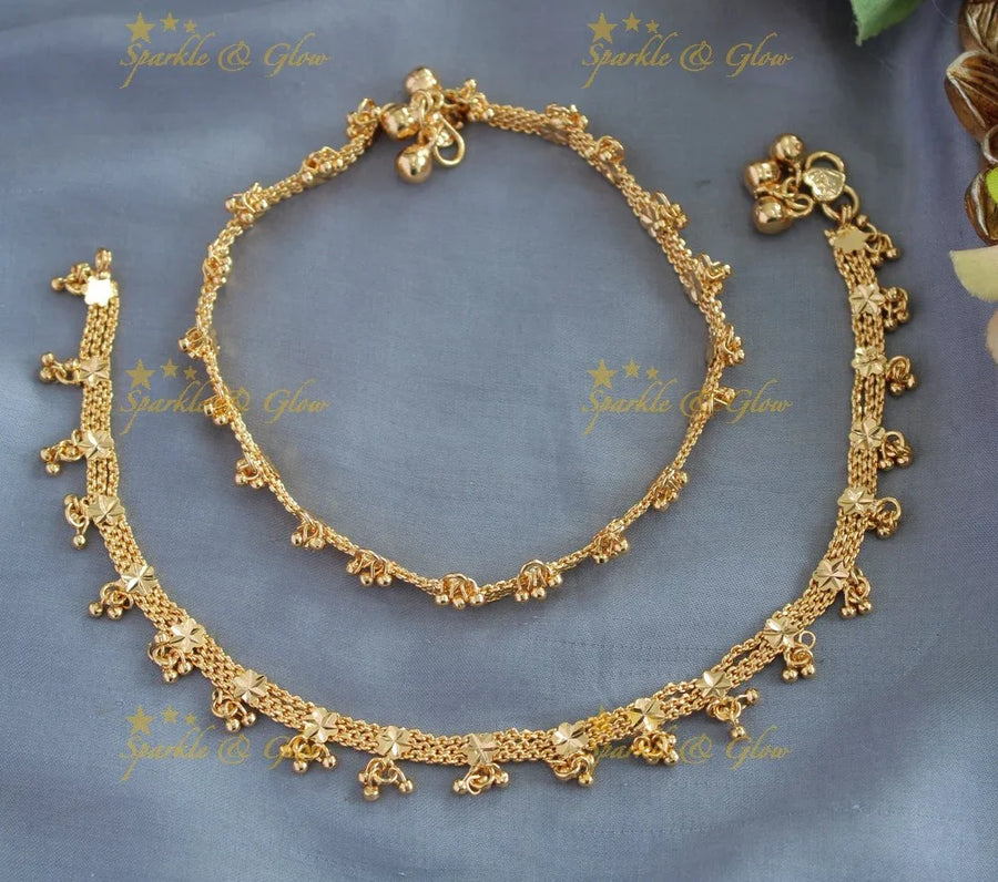 Gracious Star design Anklet with gold beads hanging - Sparkle and Glow