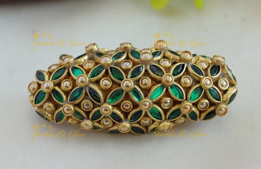 Sparkling Flower design dotted Silkthread Sareepin-Offwhite - Sparkle and Glow