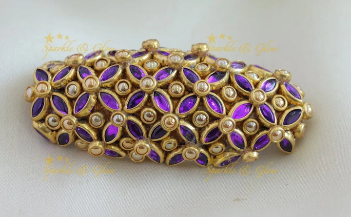 Sparkling Flower design dotted Silkthread Sareepin-Offwhite - Sparkle and Glow