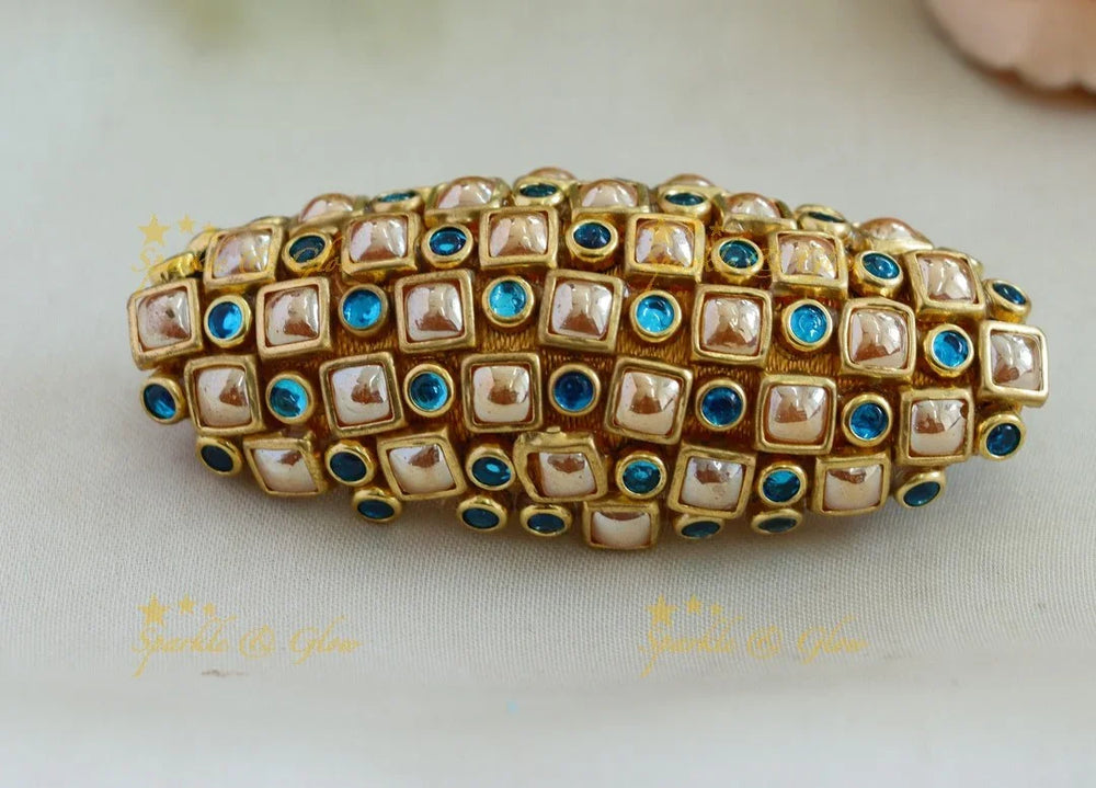 Beautiful Square and dotted design Silkthread Sareepin-Red - Sparkle and Glow