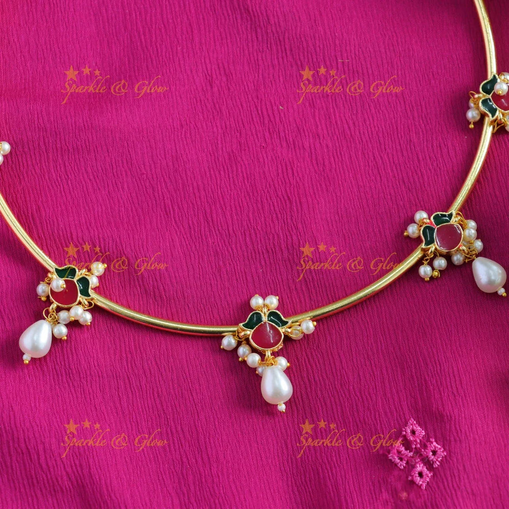Elegant Leaflet design victorian AD hasli choker with pearl drops - Sparkle and Glow
