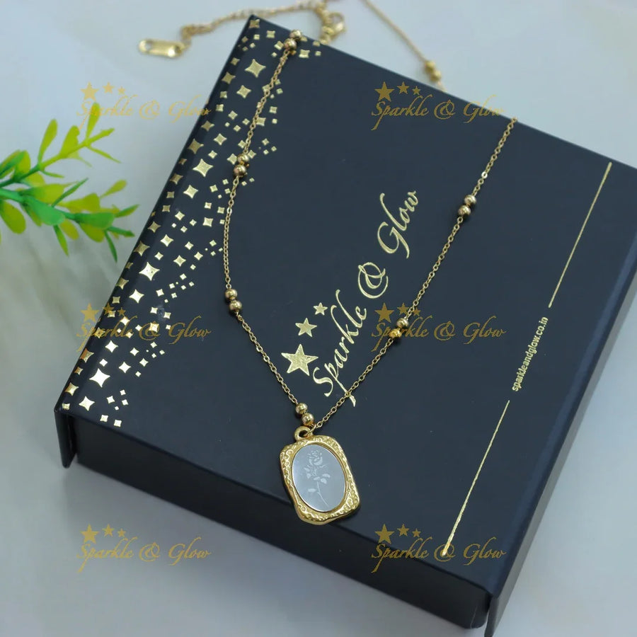 Elegant Leaf Floral pendant ball beaded Short necklace - Sparkle and Glow