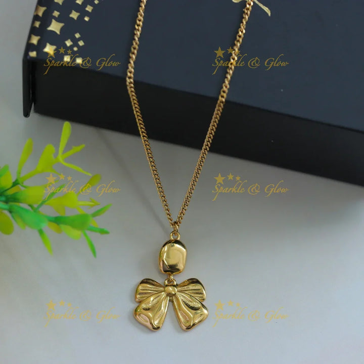 Sparkling Butterfly pendant short necklace - Sparkle and Glow