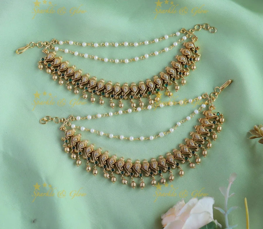 Gracious Shell design gold alike Earchain with gold beads - Sparkle and Glow