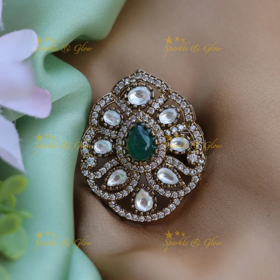 Pretty victorian Stones finger ring - Pink - Sparkle and Glow