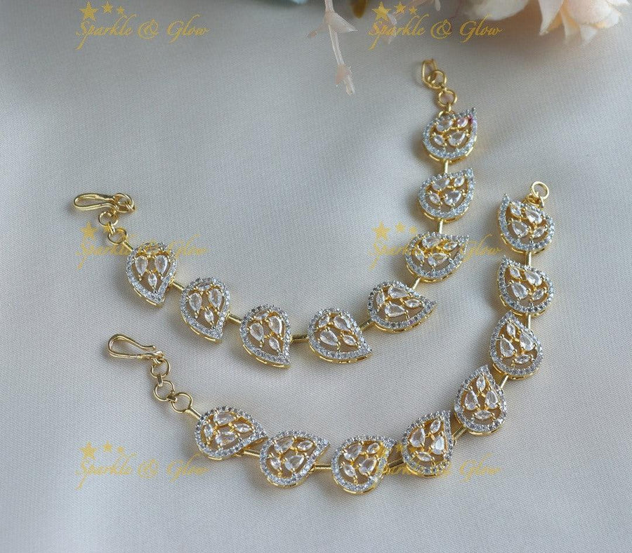 Statement AD Mango Earchain - Sparkle and Glow