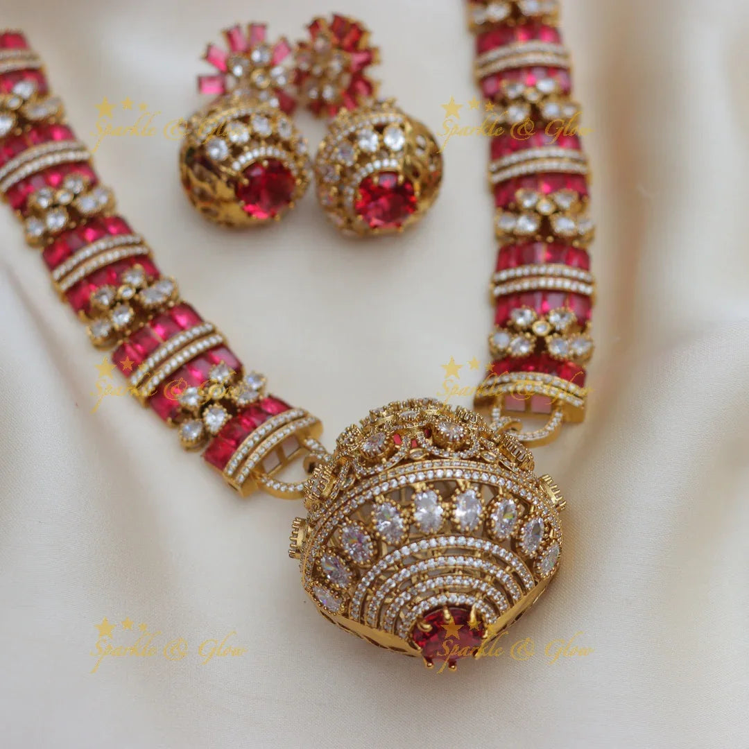 Floral Victorian AD Pendant Short Necklace