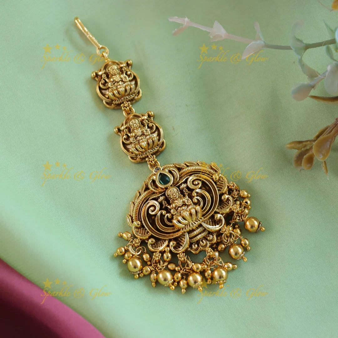 Statement Idol Lakshmi Single Line Maangtikka - Sparkle and Glow