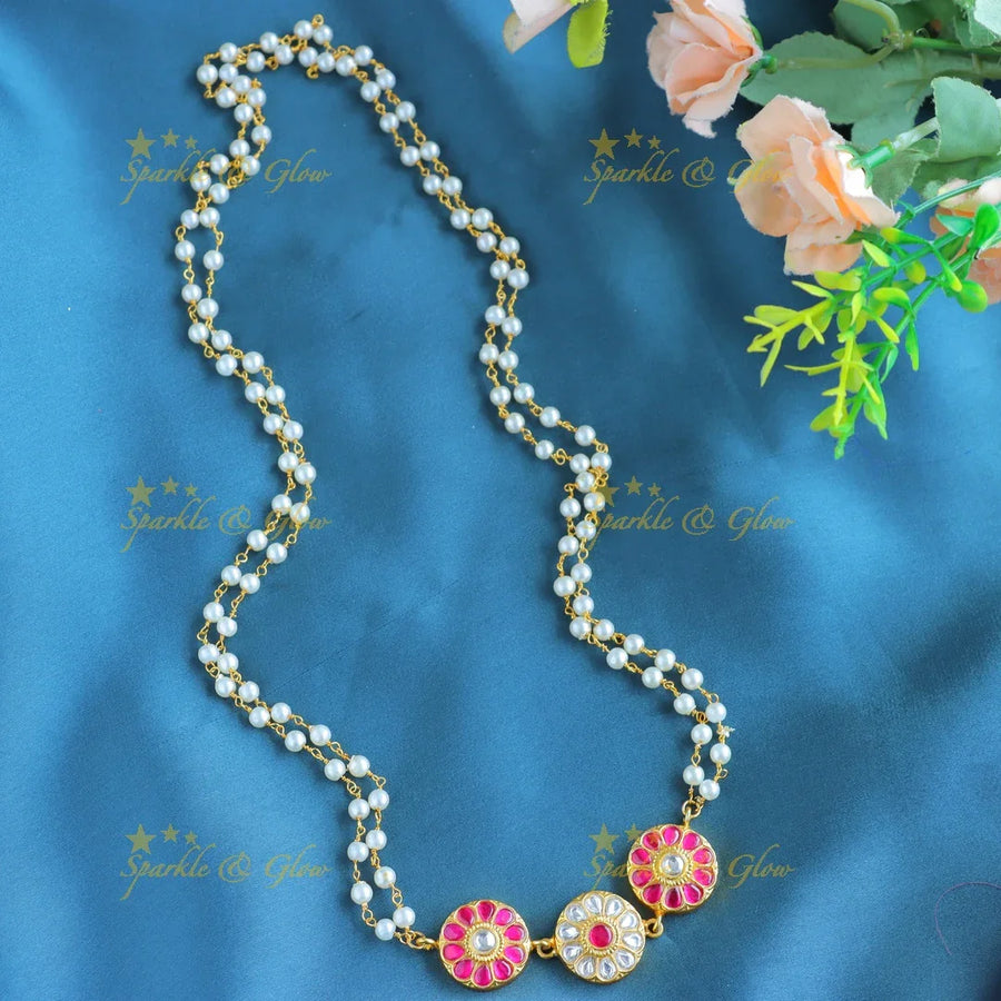 Gracious Flower pendant Jadau Pearl Chain - Sparkle and Glow